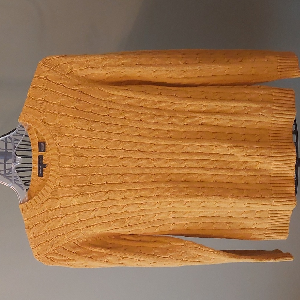 NWT, Jeanne Pierre, size L, sweater 100% cotton